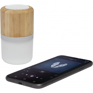 Logotrade Werbegeschenke das Foto: Aurea Bluetooth® Lautsprecher aus Bambus mit Licht 