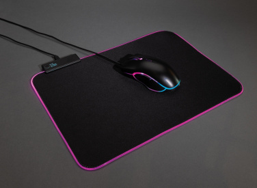Logotrade Firmengeschenke das Foto: RGB Gaming Mauspad