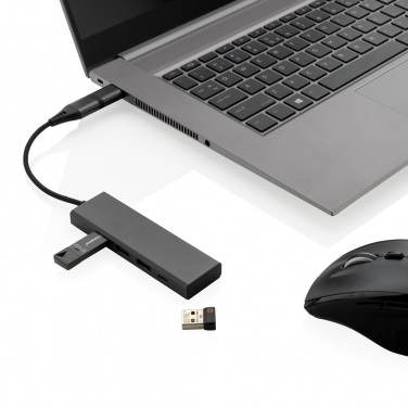 Logotrade werbemittel das Foto: Terra Hub aus RCS recyceltem Aluminium mit 3 USB-Anschlüssen