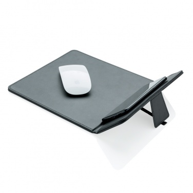 Logotrade werbemittel das Foto: Mousepad mit Wireless-5W-Charging Funktion