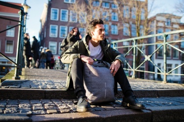 Logotrade Logogeschenke das Foto: Urban schnitthemmender Anti-Diebstahl-Rucksack
