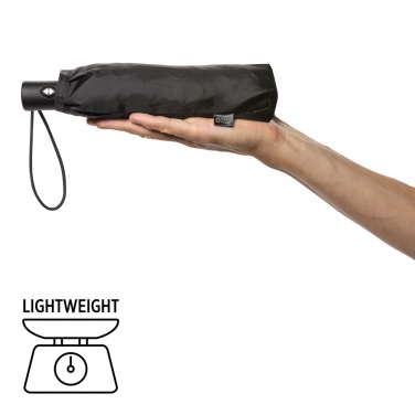 Logotrade Werbegeschenke das Foto: Swiss Peak AWARE™ RPET Ultra-Light 20.5" Automatik-Schirm