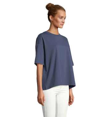 Logotrade Werbeartikel das Foto: BOXY WOMEN T-SHIRT OVERSIZE