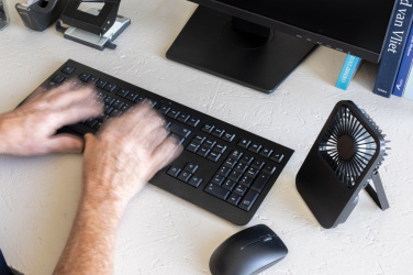 Logotrade werbemittel das Foto: Aervina wiederaufladbarer Tischventilator aus RCS rec. ABS