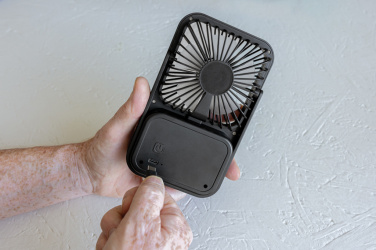 Logotrade Geschäftsgeschenke das Foto: Aervina wiederaufladbarer Tischventilator aus RCS rec. ABS