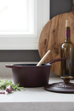 Logo trade advertising product photo of: VINGA Monte enamelled cast iron pot 1,9L