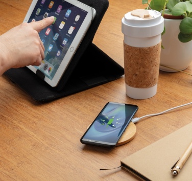 Logo trade corporate gifts picture of: Bamboo 5W round wireless charger