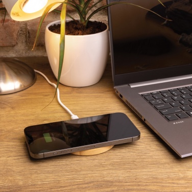 Logo trade promotional gifts image of: Bamboo 15W wireless charger
