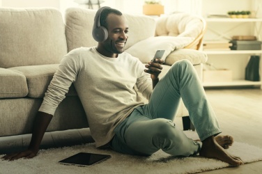 Logotrade promotional product picture of: Motorola MOTO XT500 wireless over ear headphone