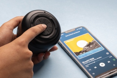 Logo trade advertising products picture of: BeatBuddy recycled plastic 3W speaker