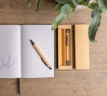 Logotrade promotional giveaway image of: Bamboo modern pen set in box