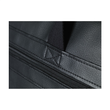 Logotrade advertising product picture of: Voyager Weekend Bag travelling bag