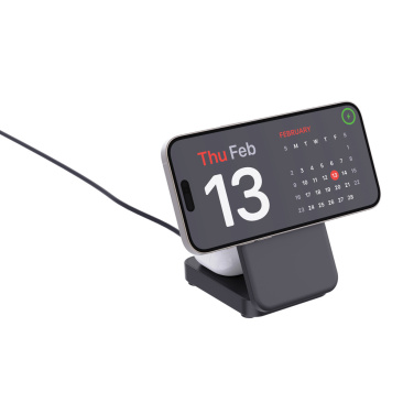 Logotrade corporate gift image of: Urban Vitamin Arcadia RCS rplastic 15W 3in1 magnetic charger