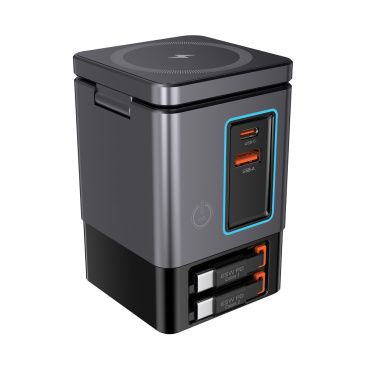 Logotrade advertising product image of: Urban Vitamin Sacramento 105W GAN charger+retractable cables