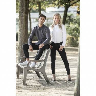 Logo trade meened foto: Suurte pikkade varrukatega meeste pikeesärk