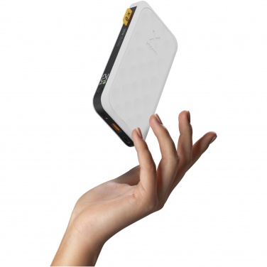 Logotrade reklaamtoote foto: Xtorm FS510 Fuel Series 10 000 mAh 20 W toitepank