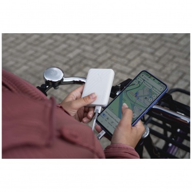 Logo trade firmakingid foto: Xtorm XG205 Go2 12W 5000 mAh kiirlaadimise akupank 