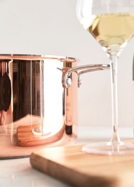 Logo trade reklaamkingi pilt: VINGA Baron vasest kastrul