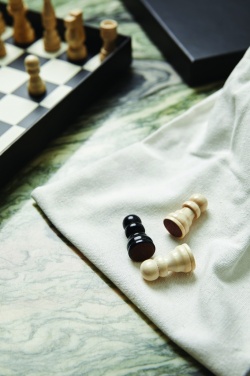 Logotrade meene foto: VINGA Chess kohvilauamäng