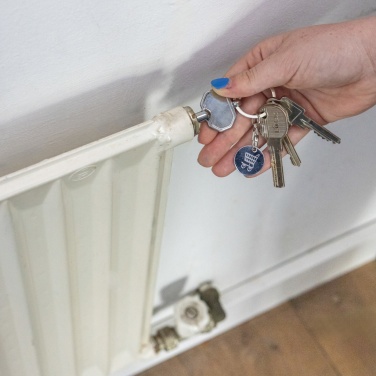 Logotrade firmakingitused pilt: RCS taaskasutatud tsingisulamist radiaatori võtmehoidja mündiga