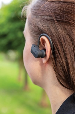 Logotrade firmakingitused pilt: TWS sportlikud kõrvaklapid laadimisümbrises