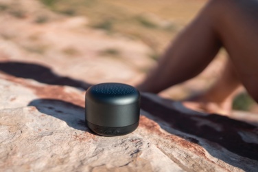 Logotrade firmakingid pilt: Terra RCS taaskasutatud alumiiniumist 5W juhtmevaba kõlar