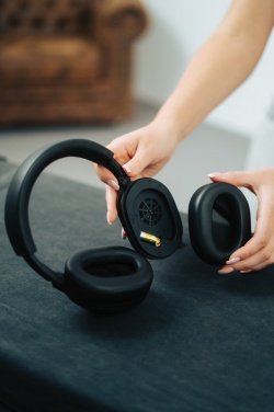 Logotrade ärikingid pilt: Irvine RCS taaskasutatud ja parandatavad ANC juhtmevabad kõrvaklapid