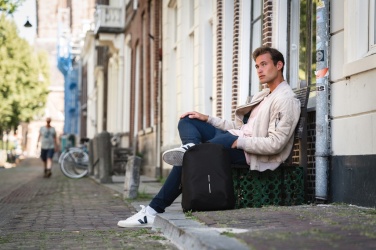 Logotrade meene foto: Bobby Pehme vargusevastane seljakott