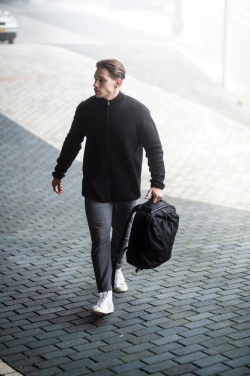 Logo trade reklaamkingituse pilt: Bobby Pehme vargusevastane seljakott