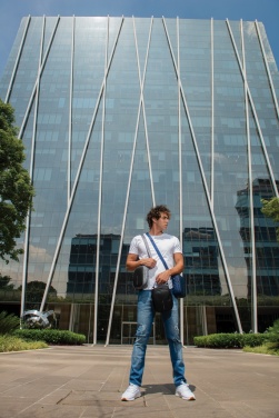 Logo trade reklaamtooted foto: Kast Sling