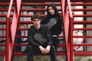 Logo trade firmakingi pilt: Õlakott Urban Bumbag