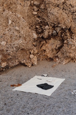 Logotrade firmakingituse foto: VINGA Volonne AWARE™ taaskasutatud lõuendist piknikutekk