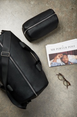 Logotrade reklaamkingitused pilt: VINGA Bermond RCS taaskasutatud PU reisikott