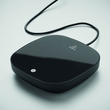 Logo trade ärikingituse pilt: ABS-st kruusisoojendaja