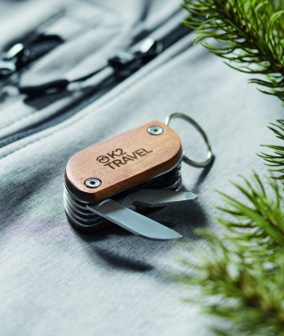 Logotrade ärikingitused pilt: Mitme tööriistaga taskunuga