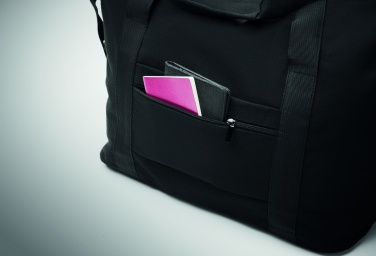 Logo trade ärikingituse pilt: Nädalavahetuse koti taaskasutatud materjal