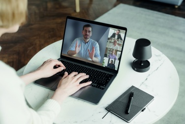 Logo trade ärikingituse pilt: USB laetav laualamp