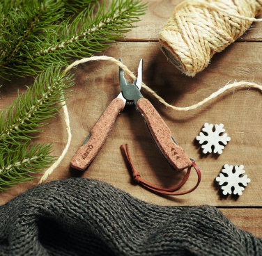 Logo trade firmakingi pilt: Mitme tööriistaga taskunoa kork