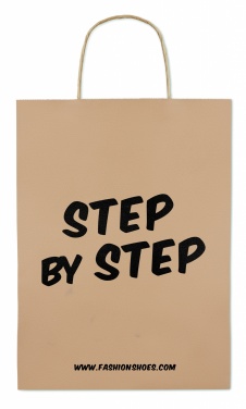 Logotrade firmakingituse foto: Kingitus paberkott suur 150 gr/m²