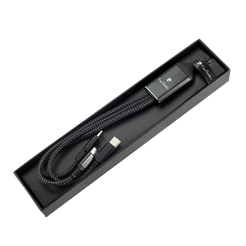 Logo trade ärikingi pilt: Kolm ühes kaabel valgustatud logoga Pierre Cardin