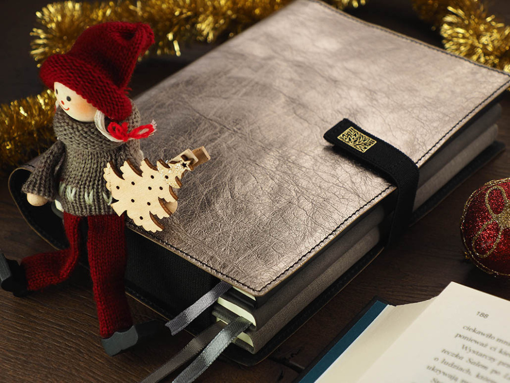 Logotrade reklaamkingituse foto: Raamatu kaitsekate 1758265