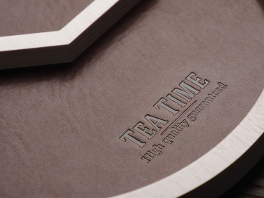 Logotrade meene foto: Puidust nahkse sisuga lauakorrastaja1851121