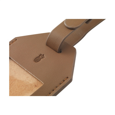 Logo trade reklaamtooted foto: Vegan Ananassist nahast pagasilipik