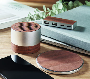 Logotrade reklaamkingid pilt: SOUNEUZ taaskasutatud alumiiniumist kõlar