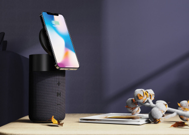 Logo trade firmakingitused foto: Urban Vitamin Anaheim RCS taaskasutatud 10 W kõlar 15 W laadijaga