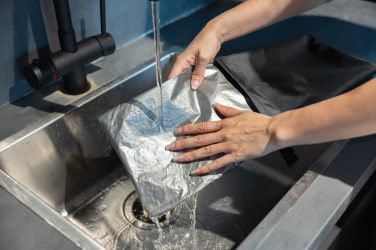 Logo trade ärikingi pilt: Snackstrap AWARE™ RPET lõunakott 30x20CM