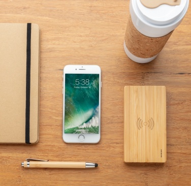 Logotrade mainoslahja tuotekuva: Bamboo 4000 mAh:n langaton 5W varavirtalähde