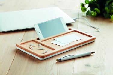 Logotrade mainoslahjat kuva: Bambu langaton laturi 5W MALABAR