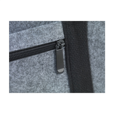 Logotrade liikelahja mainoslahja kuva: Feltro GRS RPET Weekend Bag -matkalaukku