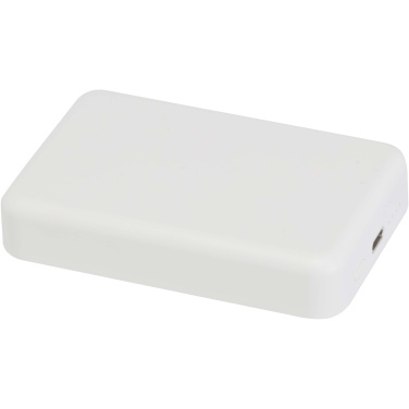 Logotrade mainostuotet kuva: Acrab 10 000 mAh:n ja 15 W:n magneettinen langaton varavirtalähde, jossa 20 W:n PD – valmistettu kierrätetystä muovista